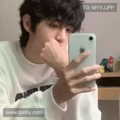蓬宝蝶